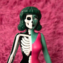 Load image into Gallery viewer, Bettie Bones Zombie Variant Vinyl Figure
